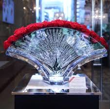 Unveiling the Elegance of the Baccarat Vase in Panaloko